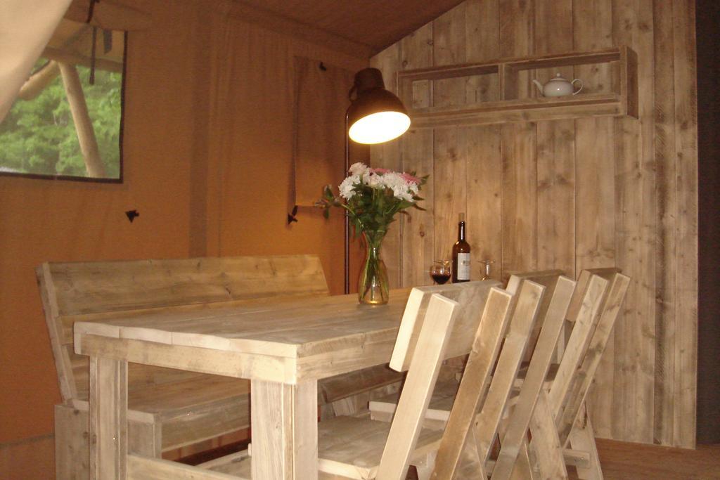 Camping De La Bonnette Caylus Zewnętrze zdjęcie